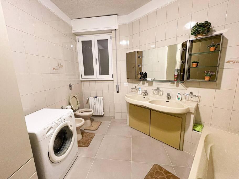 III - Cozy Single Room A Milano Exteriör bild