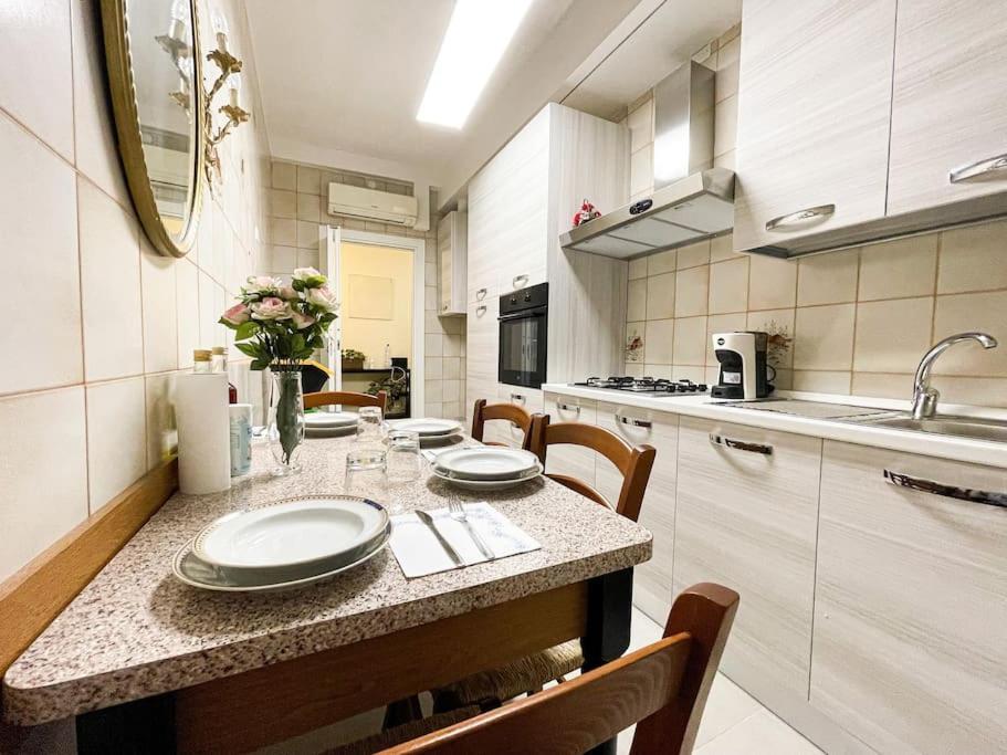 III - Cozy Single Room A Milano Exteriör bild